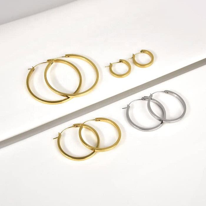 Große Ohrringe aus Gold Hoop – Bild 3