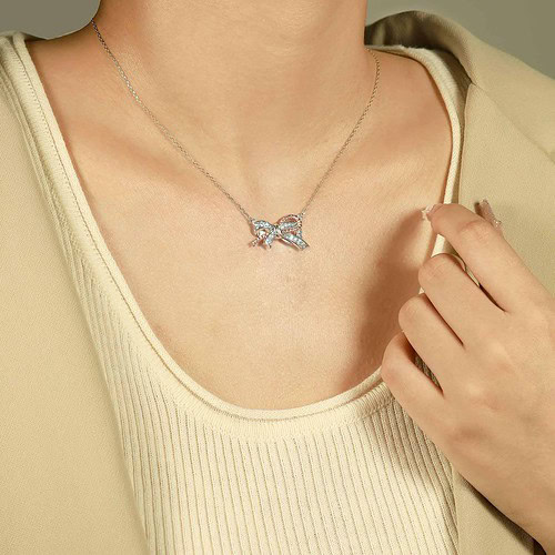 kette mit schleifenanhänger