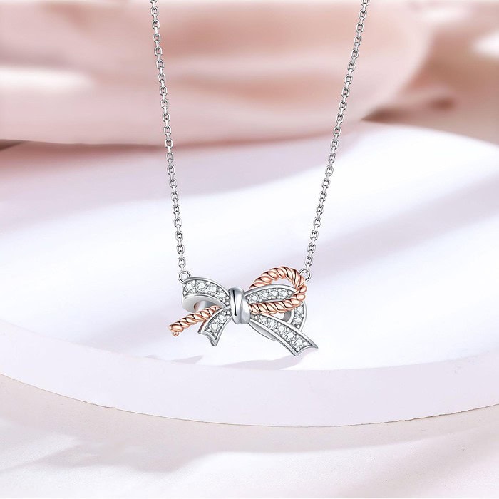 kette mit schleifenanhänger