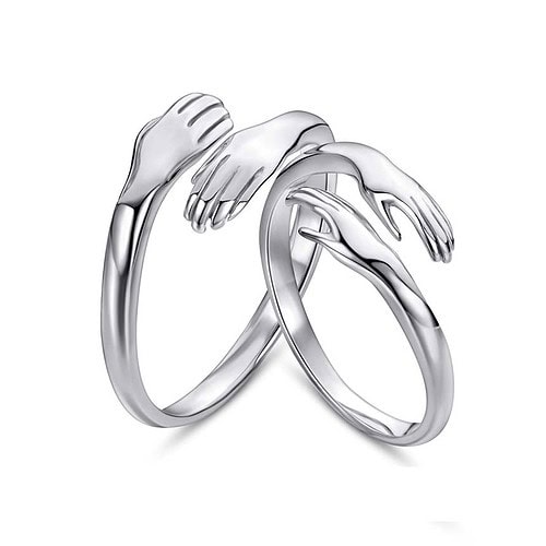 Partnerring Umarmen