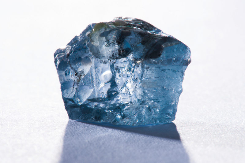 29_6-carat-petra-blue-diamond-rough