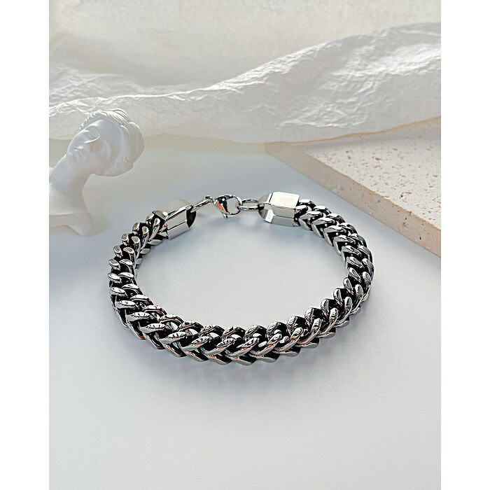 Cuban Armband Titan