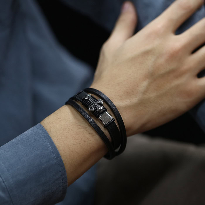 Kreuz Armband Leder Schwarz