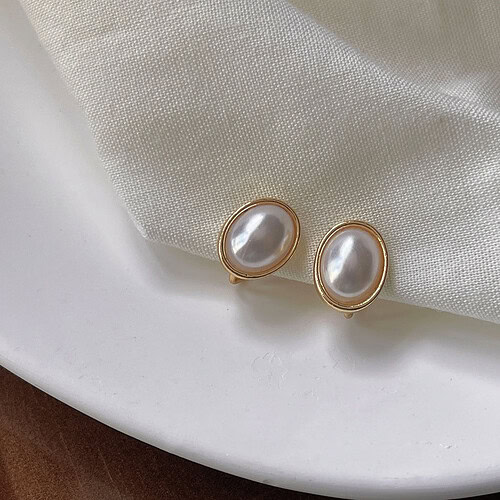 Oval Perlen Ohrclips Gold
