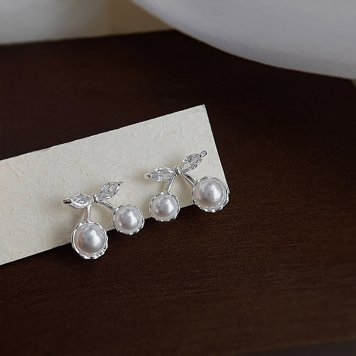 Cherry Ohrclips mit Damen