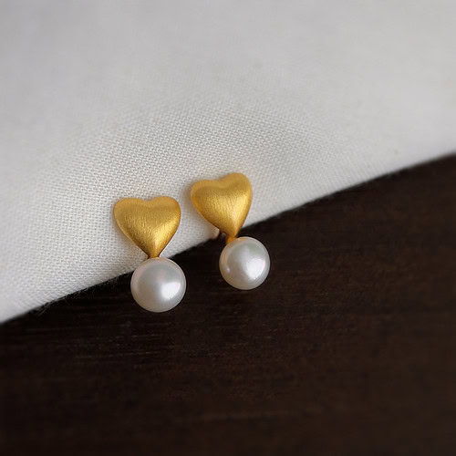 Gold Ohrclips in Herzform