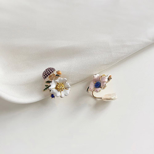 Emaille Blumen Ohrclips