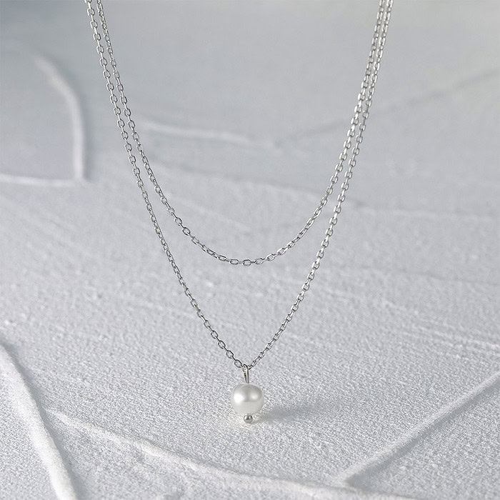 Feine Kette mit Perlenanhänger