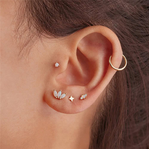 Opal Ohrring Piercing aus Silber