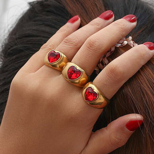 gold signet Ring Vintage mit Rot Heart