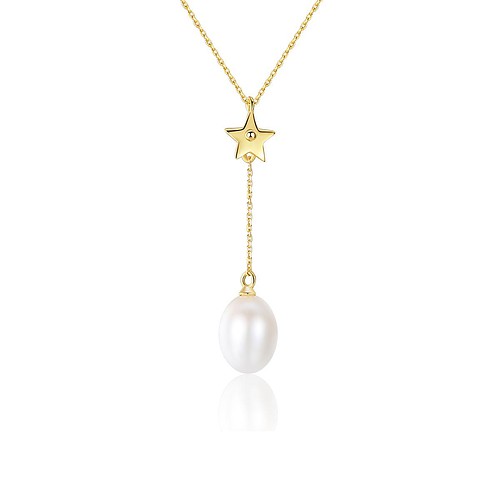 Goldene Kette mit Perlen und Stern