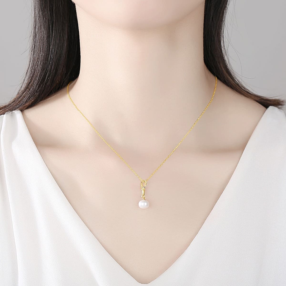 Schlichte Kette mit Perlenanhänger