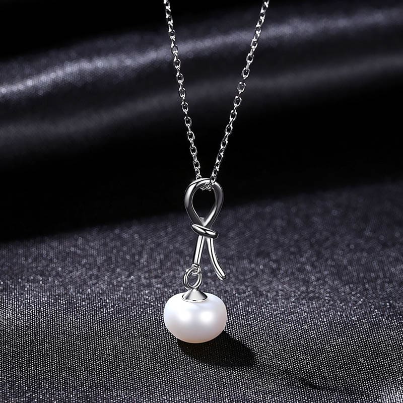 Schlichte Kette mit Perlenanhänger