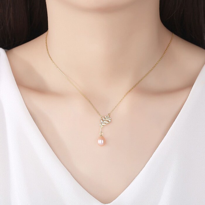 Damen Goldene Kette mit perlenanhänger