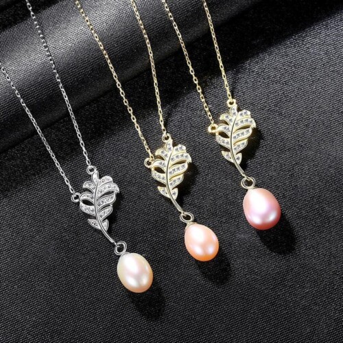 Damen Goldene Kette mit perlenanhänger