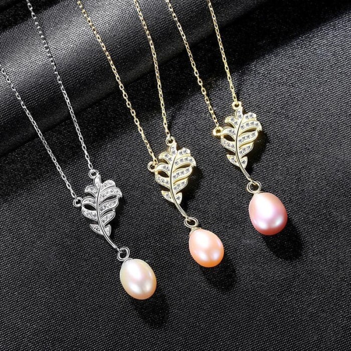 Damen Goldene Kette mit perlenanhänger