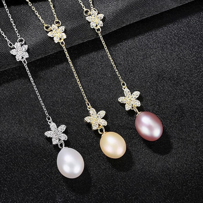 Blumen Kette mit Perlenanhänger
