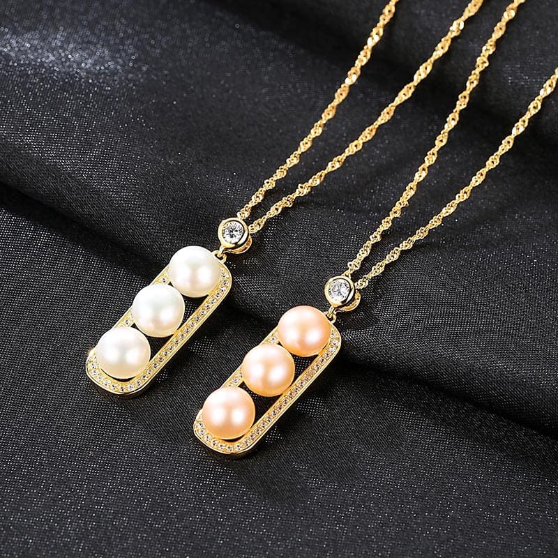 Schote goldene Kette mit 3 Perlen