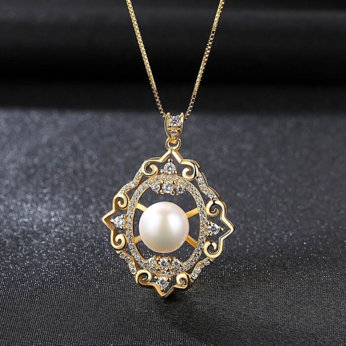 Vintage Kette mit Süßwasserperlen