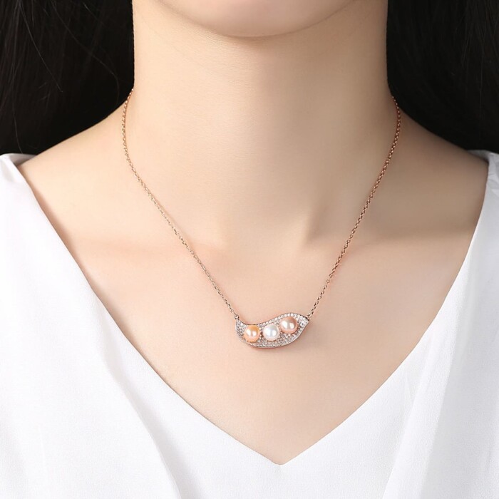 Süßwasserperlen Kette mit Plättchen