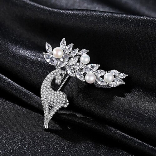 Silber Brosche Hirsch mit Perle