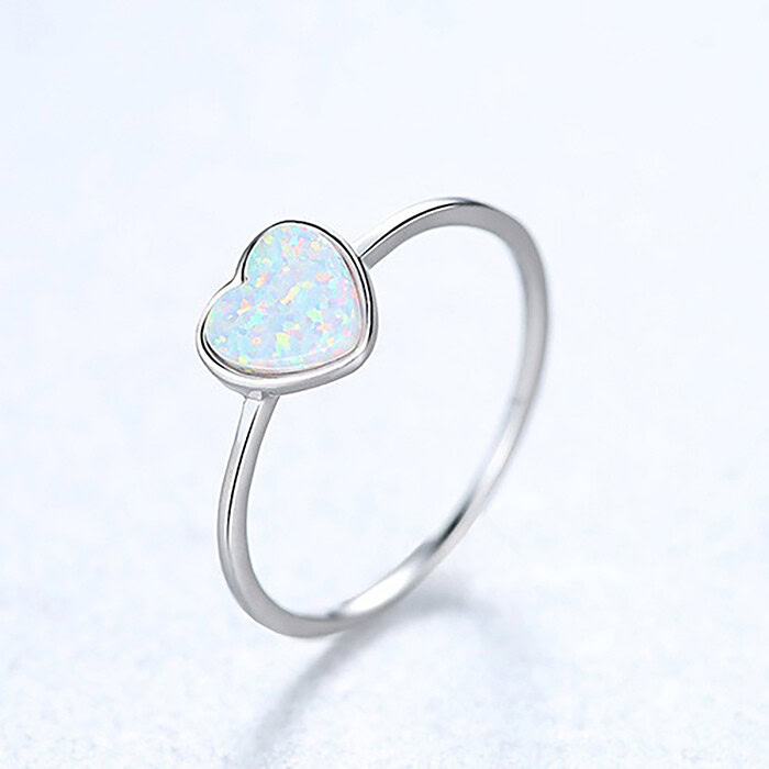 Herz Solitär Ring mit Opal