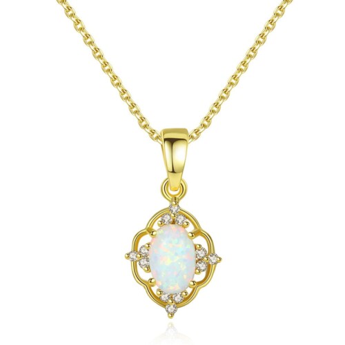 Goldene Kette mit Opal Anhänger
