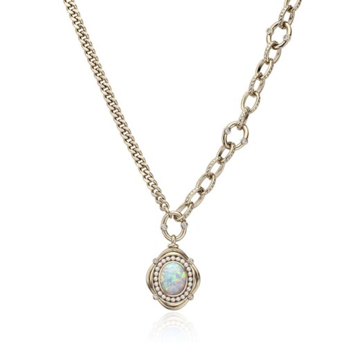 Vergoldete Kette mit Opal Anhänger
