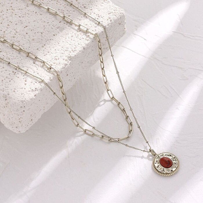 Double Layer Kette mit Rundem Anhänger
