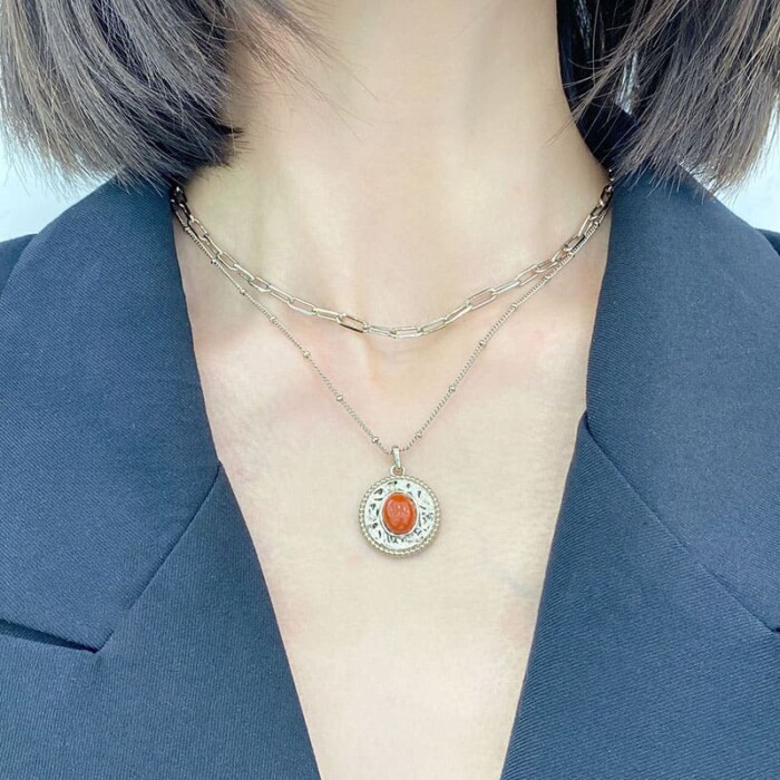 Double Layer Kette mit Rundem Anhänger