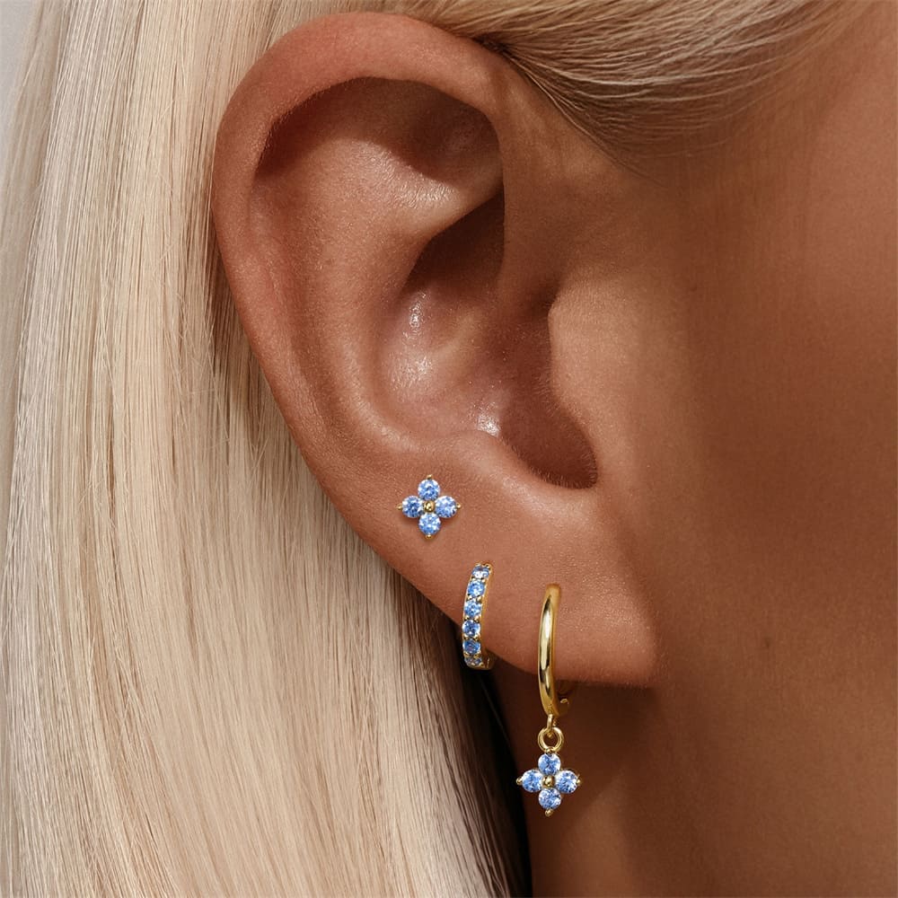 Ohrringe Stecker Set mit Blau Zirkonia